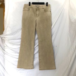 NWOT - Classic Tan Jeans by Chico Platinum